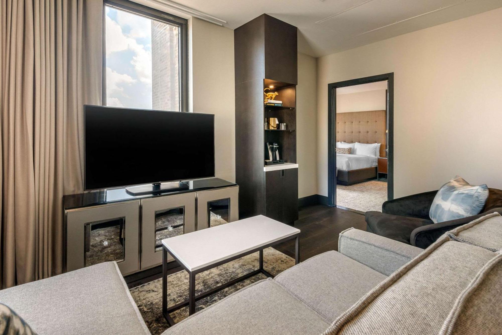 Cambria Hotel Houston Downtown Convention Center מראה חיצוני תמונה